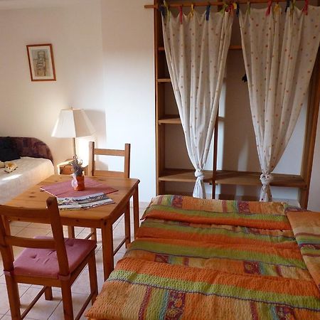 Zoldhaz Bio Panzio Hotel Gyenesdiás Buitenkant foto