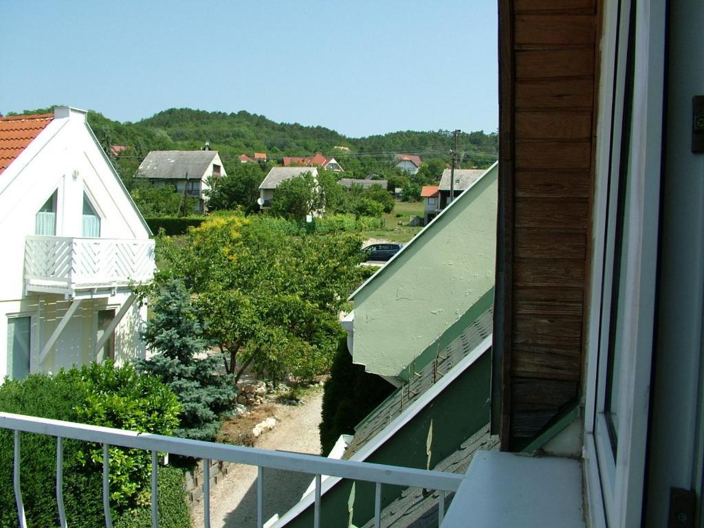 Zoldhaz Bio Panzio Hotel Gyenesdiás Kamer foto