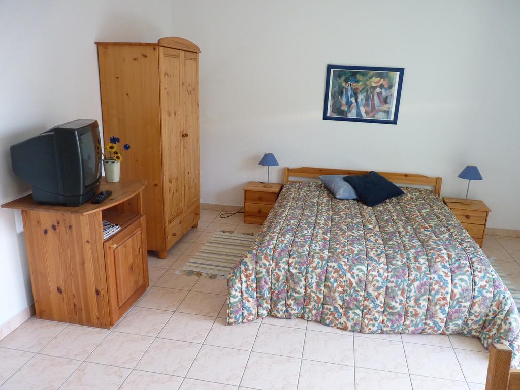 Zoldhaz Bio Panzio Hotel Gyenesdiás Buitenkant foto